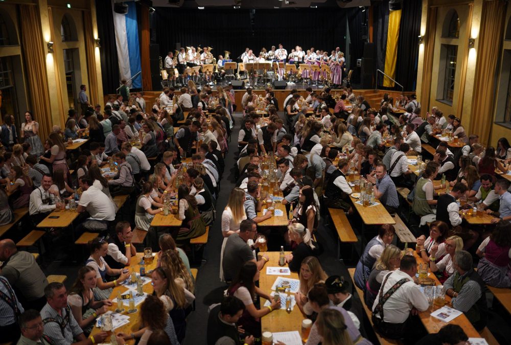13. Vorwiesn in der Tiefstollenhalle