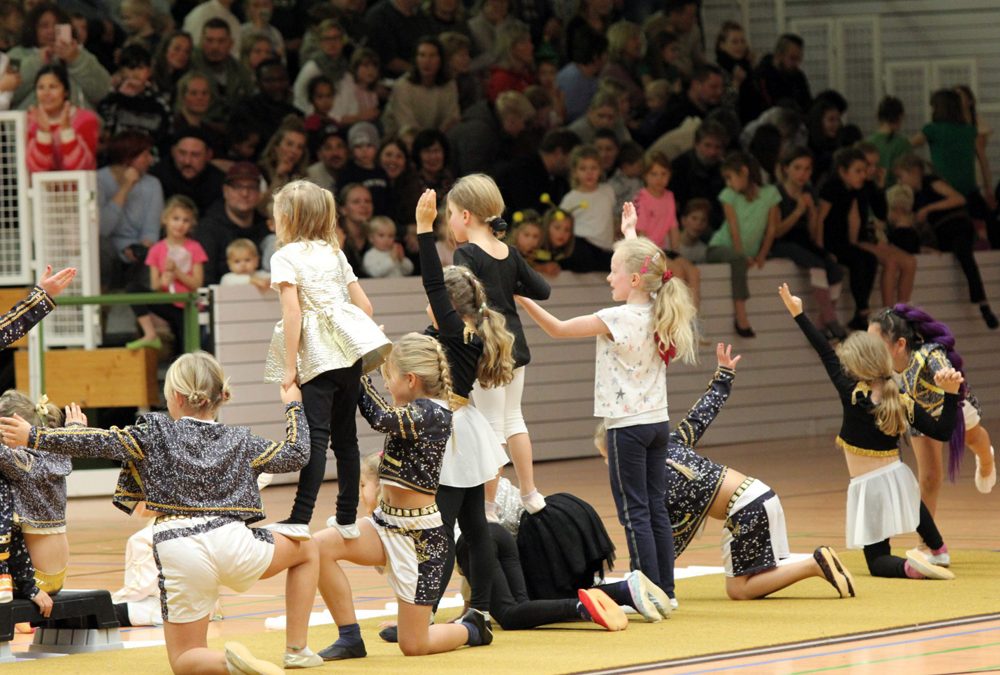 Weihnachtsturnen in der Glückauf Turnhalle